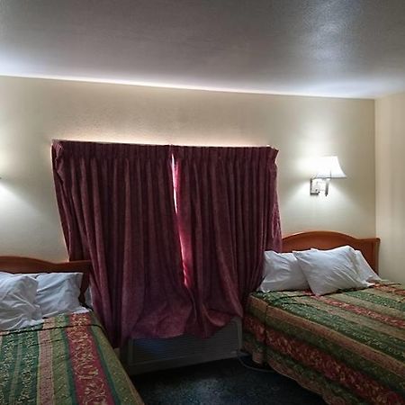 'לונג ביץ Bristol Motel מראה חיצוני תמונה