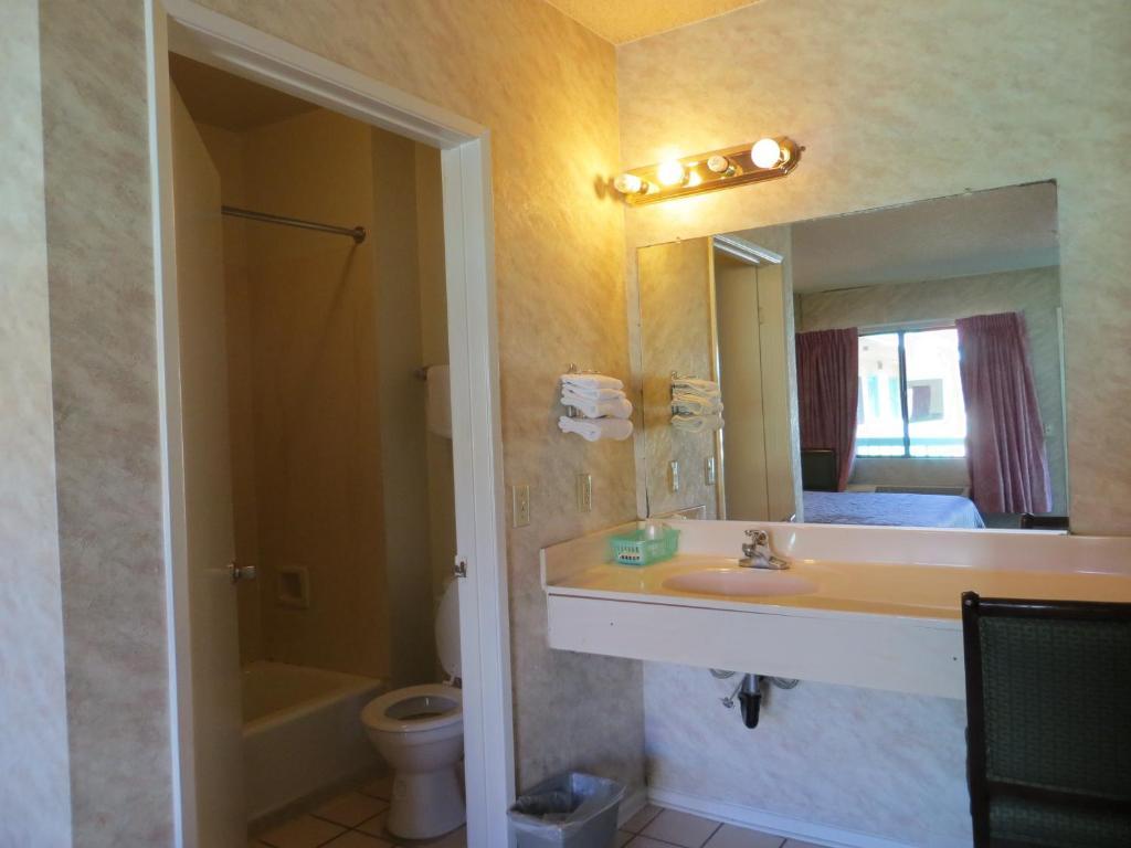 'לונג ביץ Bristol Motel חדר תמונה